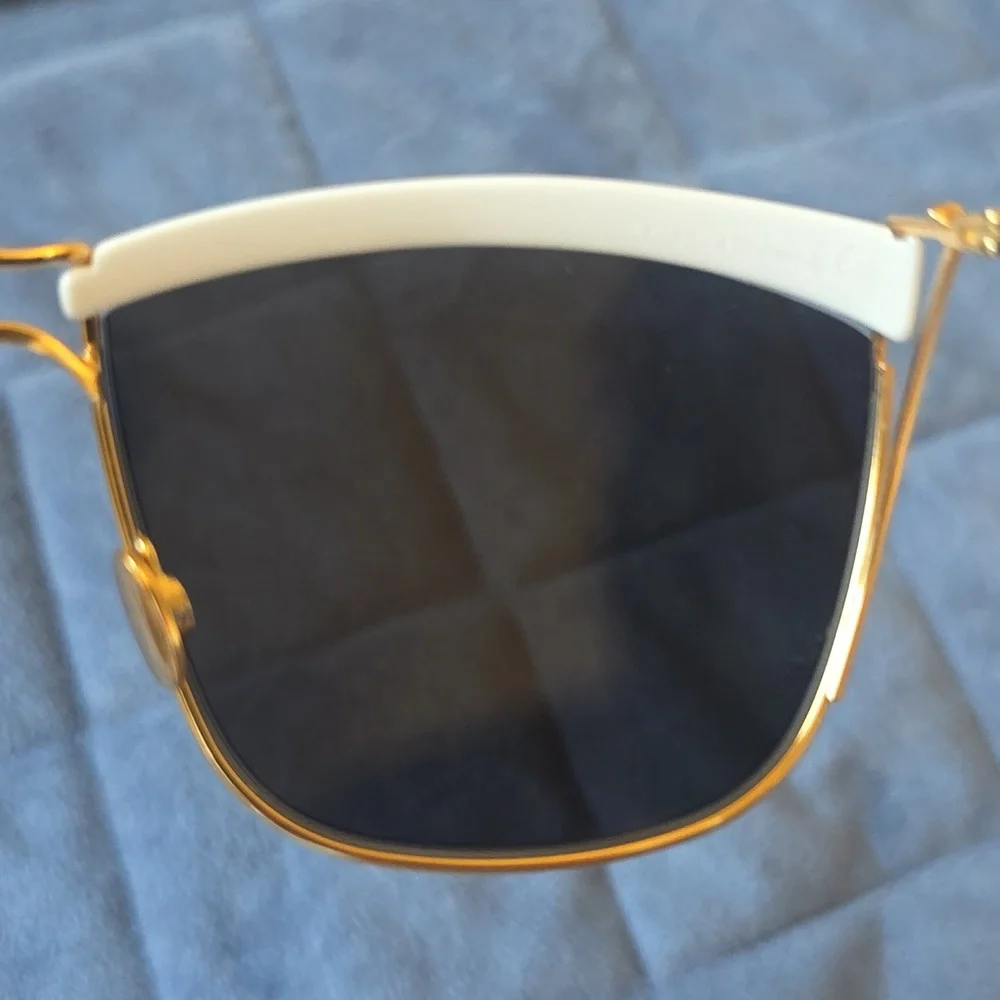 Dior authentic sunglasses